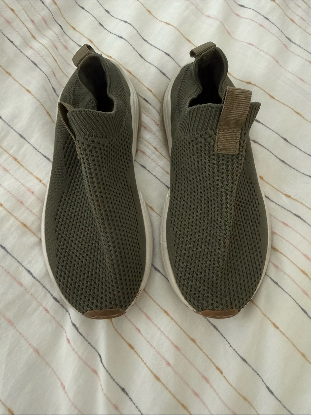 ZARA Kids Knit Slip-On Sneakers – Size 31